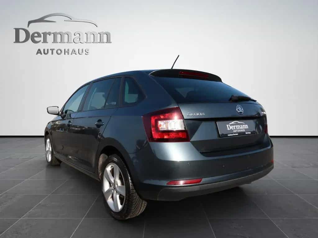 Skoda Rapid Spaceback *Clever*DSG*AHK*LED* 05/2018-photo-2