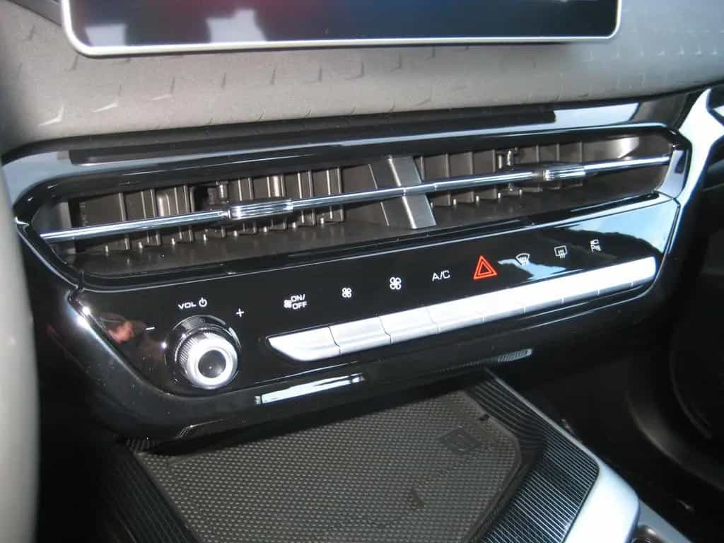 GWM HAVAL Jolion Pro Premium 1.5Turbo/5JahreGarantie null-photo-17