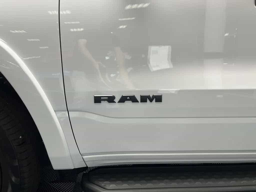 Dodge RAM Laramie Night ACC HUD SITZBELÜFTUNG LED PANO null-photo-12