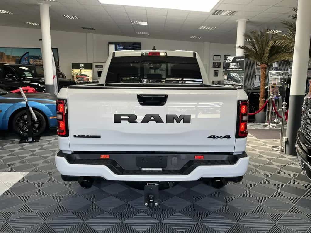Dodge RAM Laramie Night ACC HUD SITZBELÜFTUNG LED PANO null-photo-5