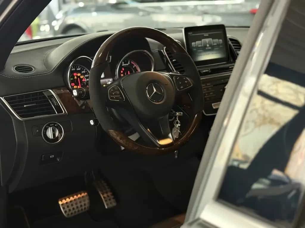 Mercedes-Benz GLE 63 AMG S 4Matic,Pano,MB Scheckheft, Deutsch 10/2016-photo-13