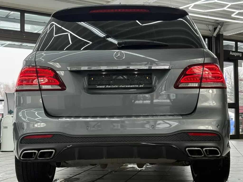 Mercedes-Benz GLE 63 AMG S 4Matic,Pano,MB Scheckheft, Deutsch 10/2016-photo-2
