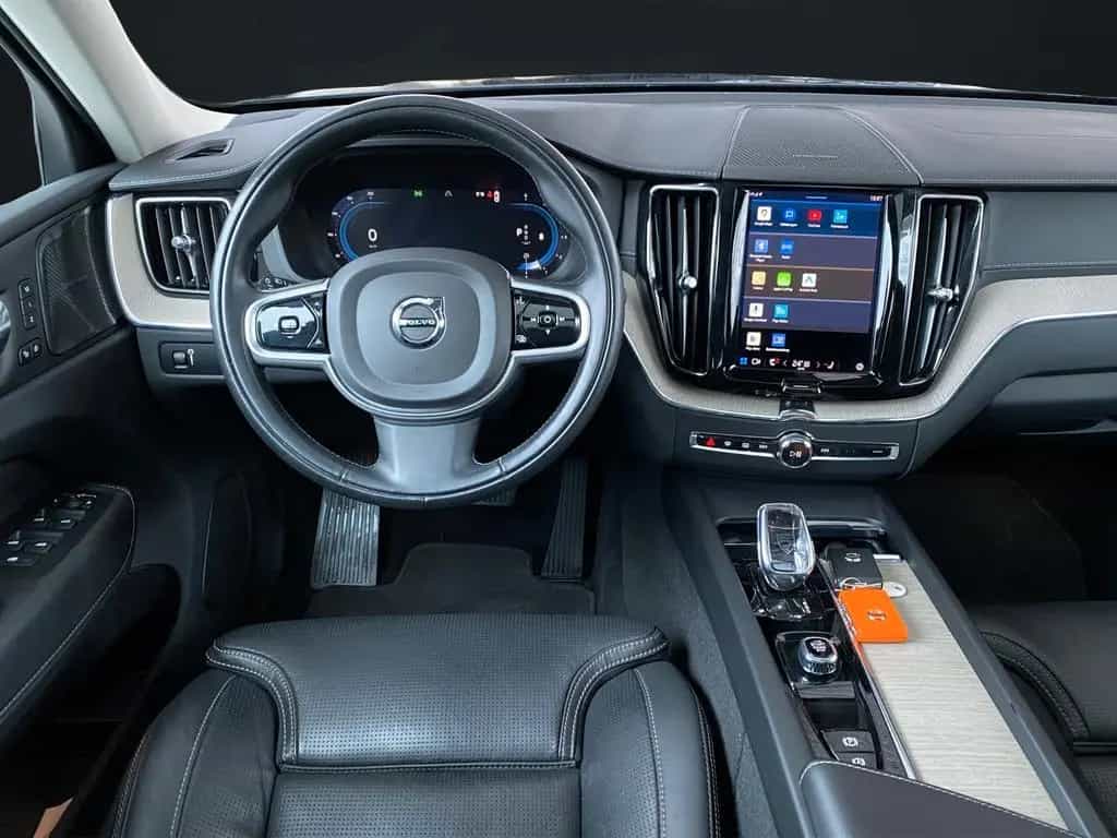 Volvo XC 60 B5-D AWD INSCIRPTION NAVI-KAMERA-PANORAMA 01/2022-photo-11
