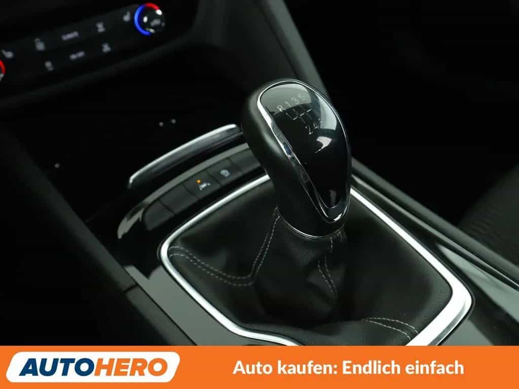 Opel Insignia Sports Tourer 1.5 SIDI Turbo INNOVATION 09/2019-photo-25