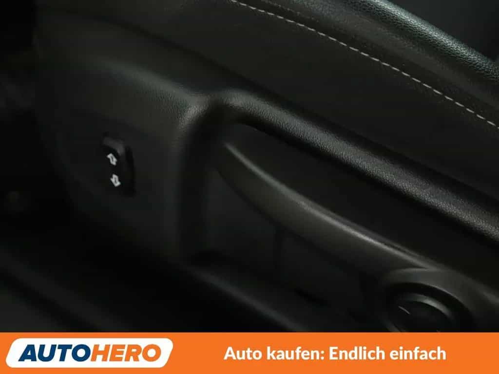 Opel Insignia Sports Tourer 1.5 SIDI Turbo INNOVATION 09/2019-photo-27