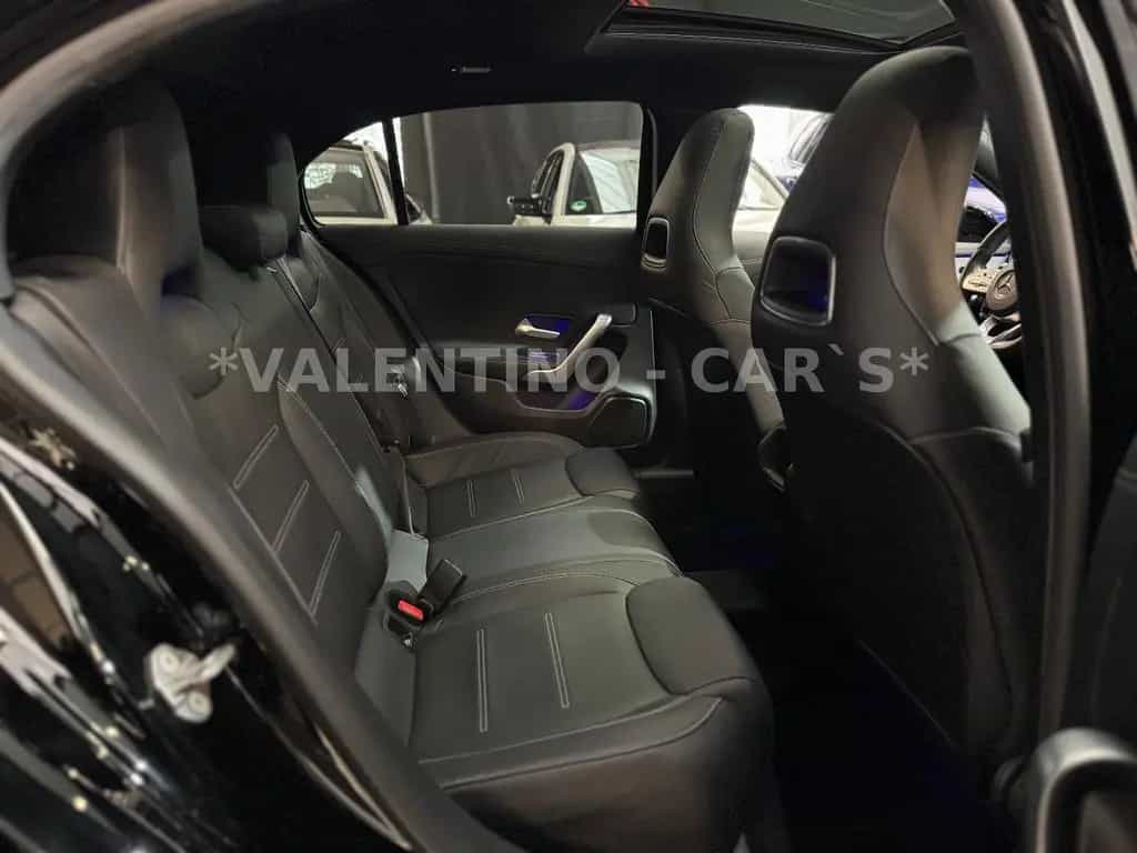 Mercedes-Benz A 180 AMG-Line/Pano/Virtual/Navi/Ambiente/Kamera 01/2019-photo-14