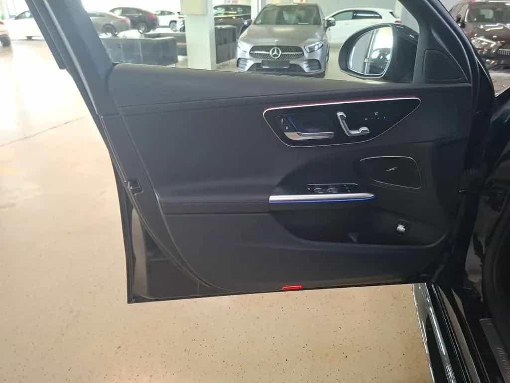 Mercedes-Benz C-Class 220 T d4M AMG Distr Standh 360 Cam AHK DigiLig 11/2022-photo-10