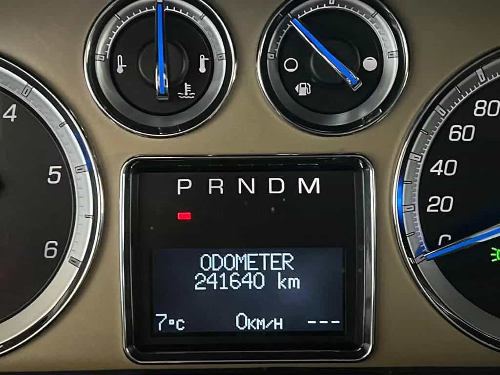 Cadillac Escalade 6.2 V8 Platinum Autom.-7 SITZER-V8- 10/2011-photo-23