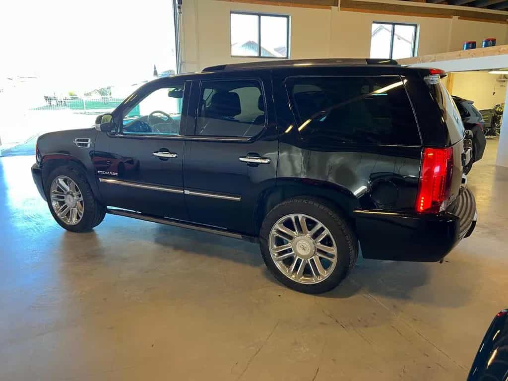 Cadillac Escalade 6.2 V8 Platinum Autom.-7 SITZER-V8- 10/2011-photo-5