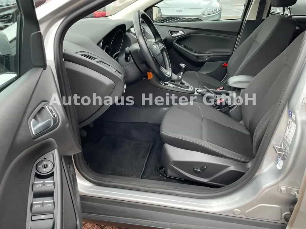 Ford Focus Lim. Business / Navi+Kamera+Tempomat 09/2018-photo-15