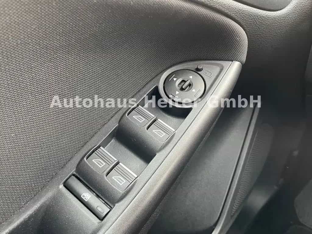 Ford Focus Lim. Business / Navi+Kamera+Tempomat 09/2018-photo-16