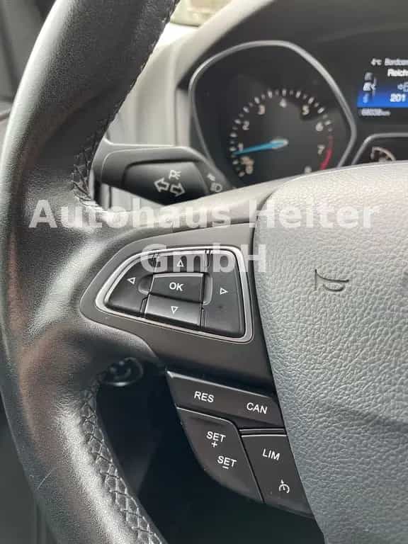 Ford Focus Lim. Business / Navi+Kamera+Tempomat 09/2018-photo-19