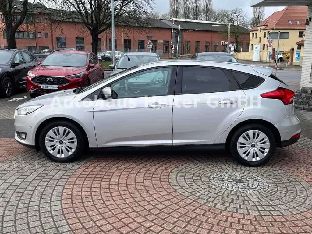 Ford Focus Lim. Business / Navi+Kamera+Tempomat 09/2018-photo-2