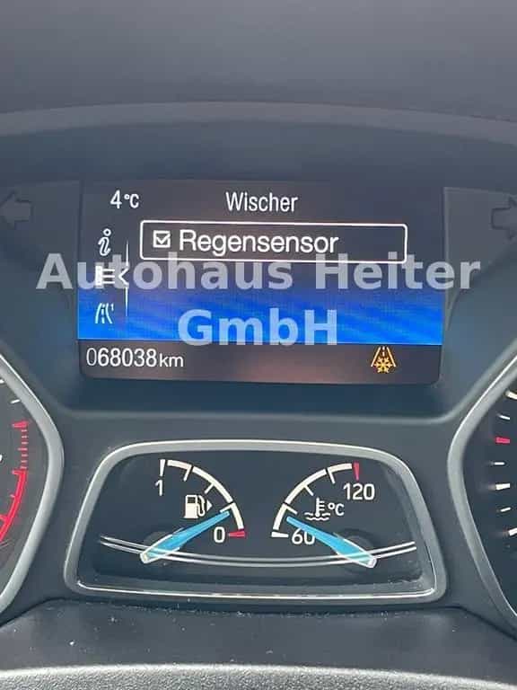 Ford Focus Lim. Business / Navi+Kamera+Tempomat 09/2018-photo-33