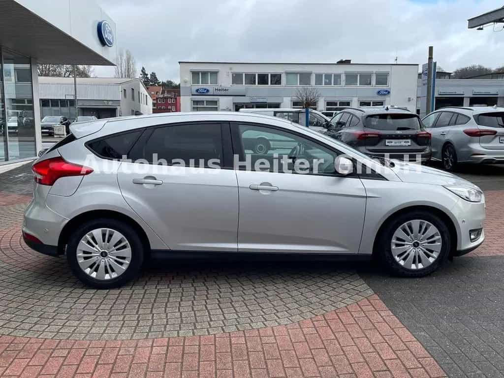Ford Focus Lim. Business / Navi+Kamera+Tempomat 09/2018-photo-6