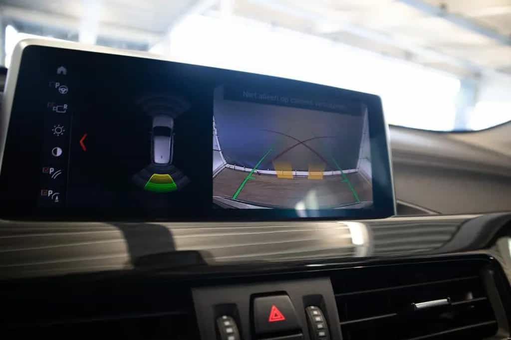 BMW X1 18i, X-LINE, FACELIFT, MEMORY SEATS, CAMERA, 10/2019-photo-11