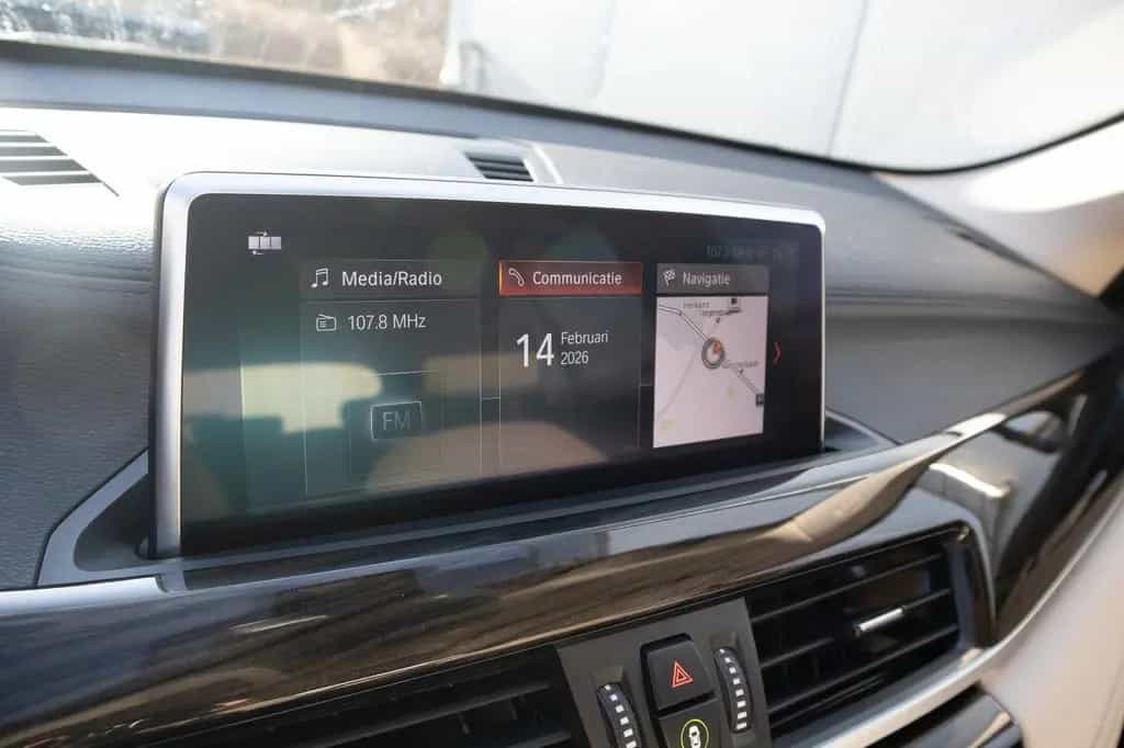 BMW X1 18i, X-LINE, FACELIFT, MEMORY SEATS, CAMERA, 10/2019-photo-12