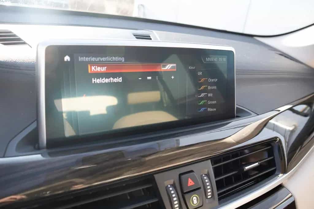 BMW X1 18i, X-LINE, FACELIFT, MEMORY SEATS, CAMERA, 10/2019-photo-13