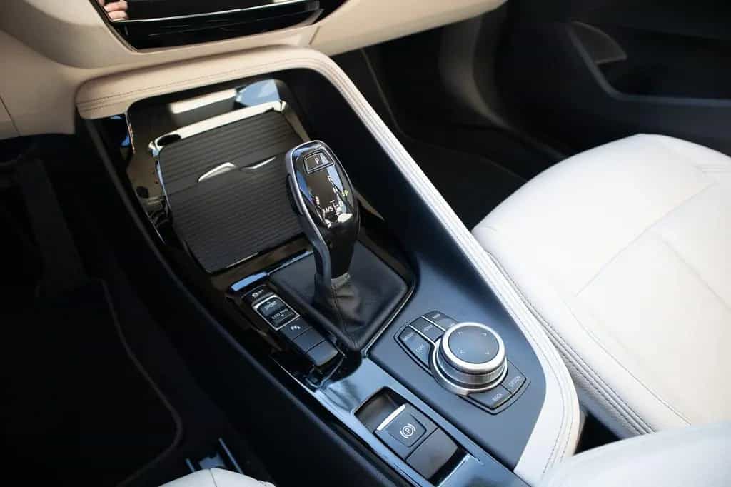BMW X1 18i, X-LINE, FACELIFT, MEMORY SEATS, CAMERA, 10/2019-photo-18