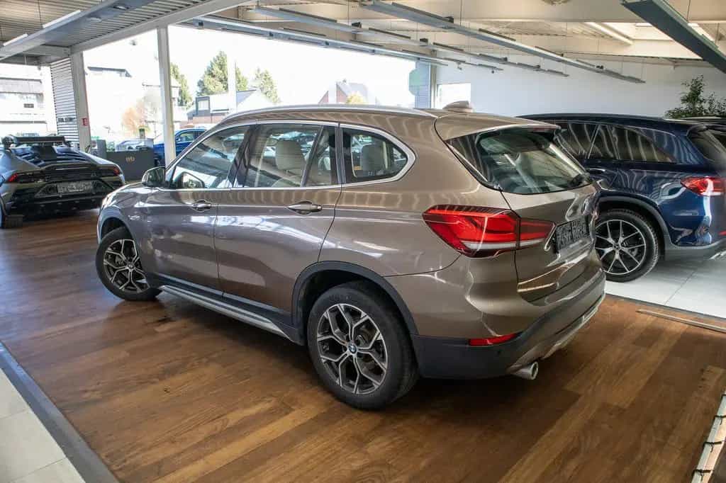 BMW X1 18i, X-LINE, FACELIFT, MEMORY SEATS, CAMERA, 10/2019-photo-4