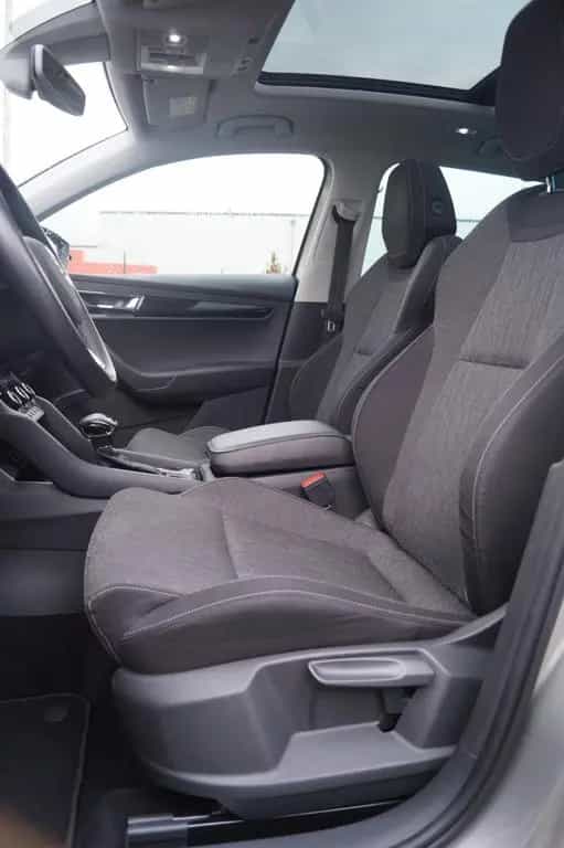 Skoda Karoq Style *AHK*Pano*1.Hand*Kamera*Navi*SHZ*DAB 11/2018-photo-12