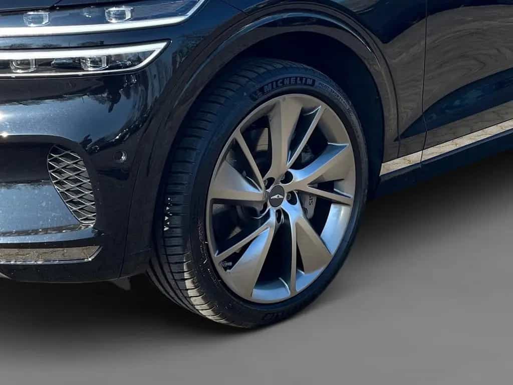 Genesis GV70 2.2 D Luxury *Pano*AWD* Pano HUD Sitzklima 11/2024-photo-10