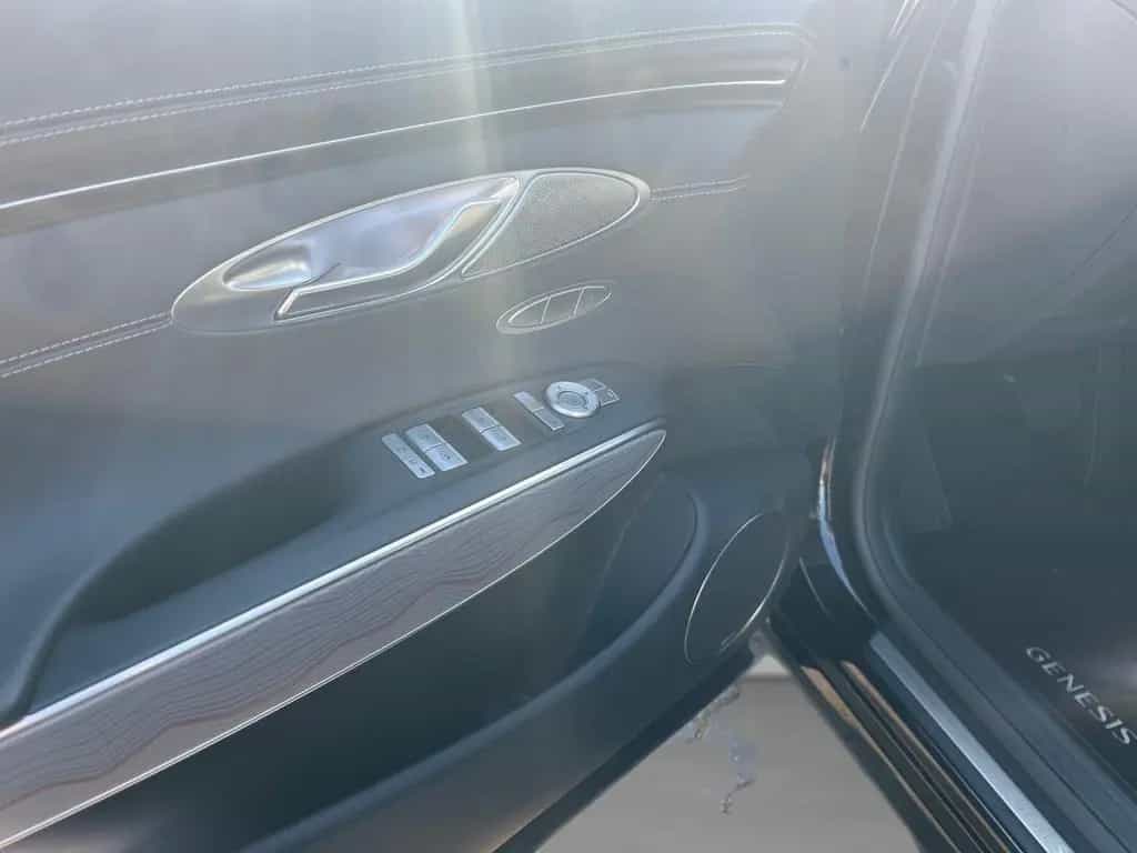 Genesis GV70 2.2 D Luxury *Pano*AWD* Pano HUD Sitzklima 11/2024-photo-12