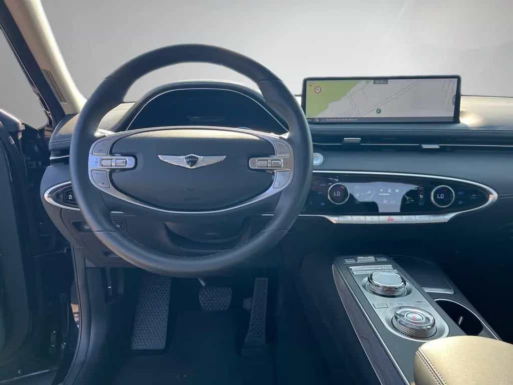 Genesis GV70 2.2 D Luxury *Pano*AWD* Pano HUD Sitzklima 11/2024-photo-17