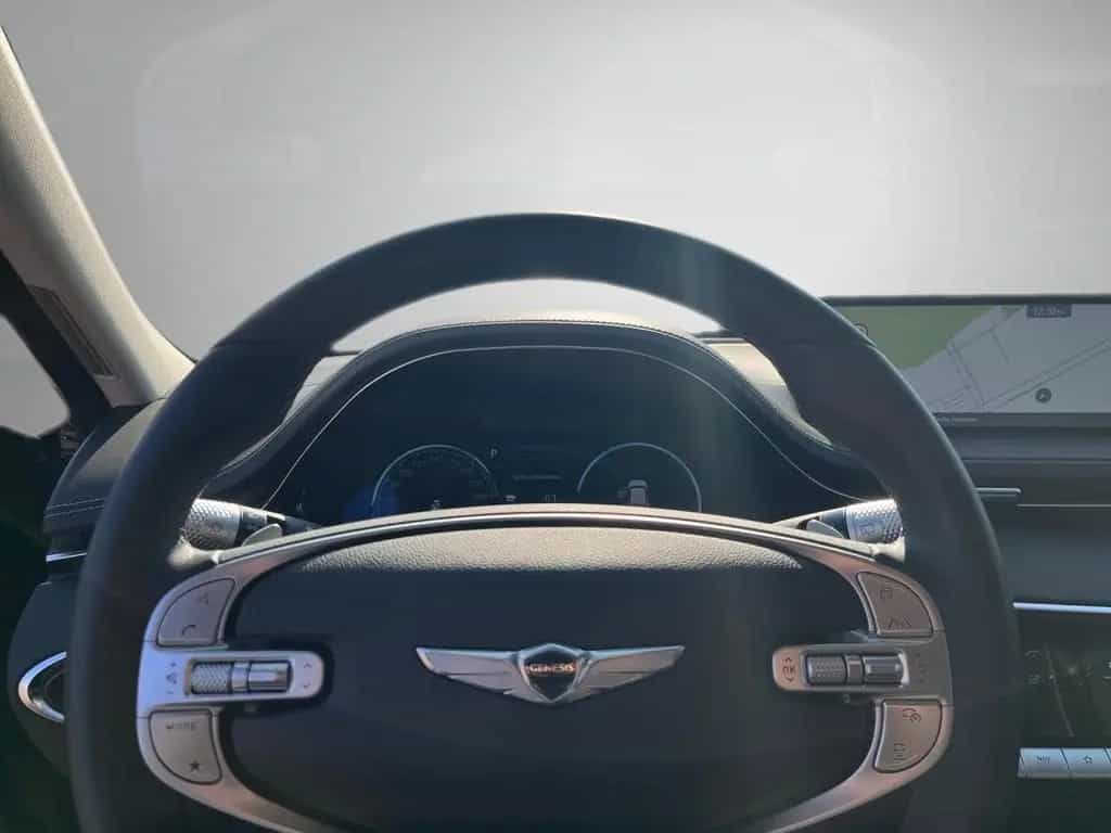 Genesis GV70 2.2 D Luxury *Pano*AWD* Pano HUD Sitzklima 11/2024-photo-18