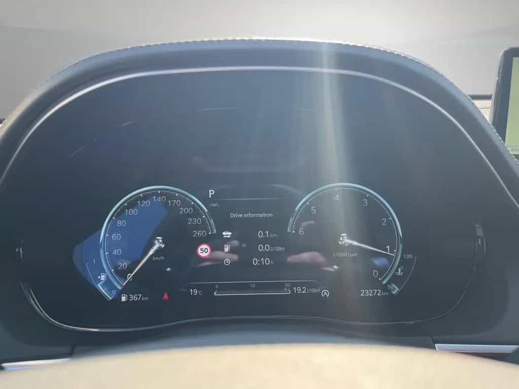 Genesis GV70 2.2 D Luxury *Pano*AWD* Pano HUD Sitzklima 11/2024-photo-19