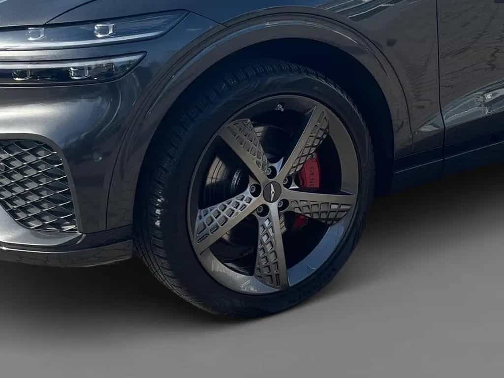 Genesis GV70 2.2 D Sport AWD Pano HUD Sitzklima Kamera 11/2024-photo-10