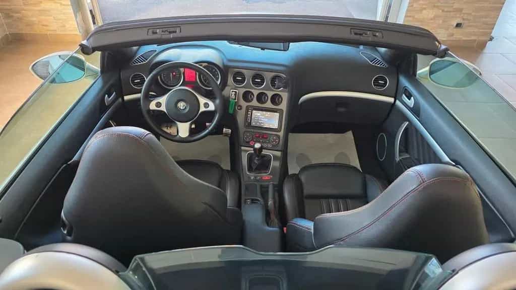 Alfa Romeo Spider 2.2 JTS Selespeed 04/2009-photo-9