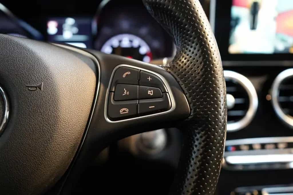 Mercedes-Benz C-Class 300 T 7G Avantgarde*LED*Navi*Kamera*AHK*Pano* 06/2016-photo-21