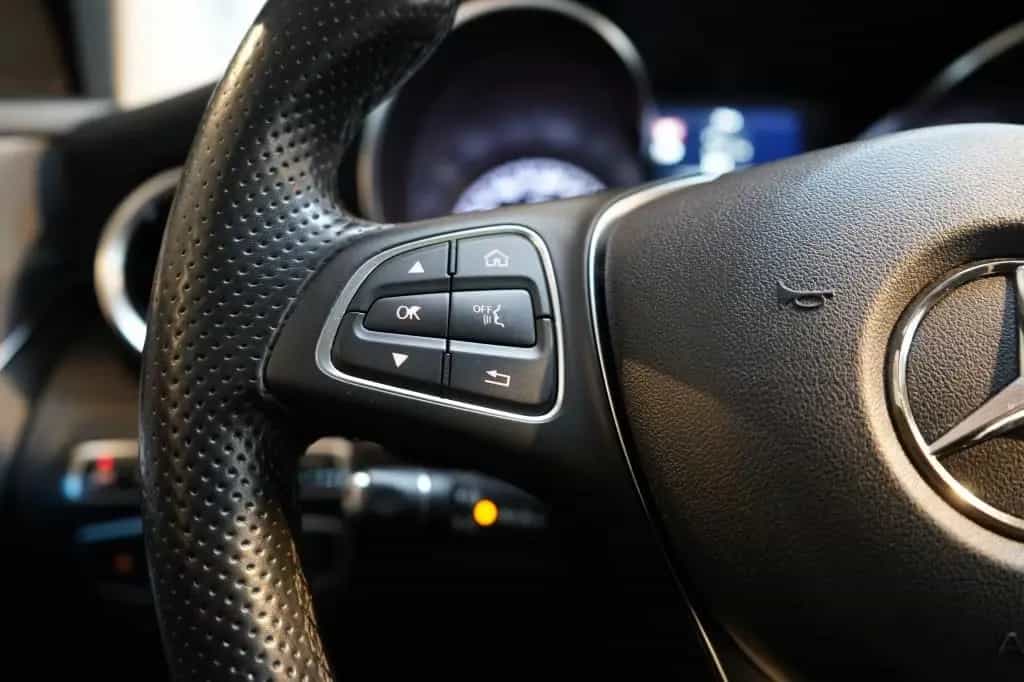 Mercedes-Benz C-Class 300 T 7G Avantgarde*LED*Navi*Kamera*AHK*Pano* 06/2016-photo-22
