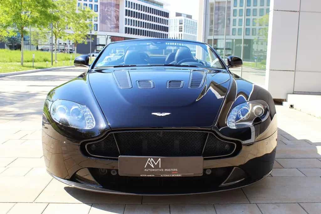 Aston Martin V12 Vantage S Roadster | Schwarz/Schwarz | 2.Hd 04/2016-photo-7