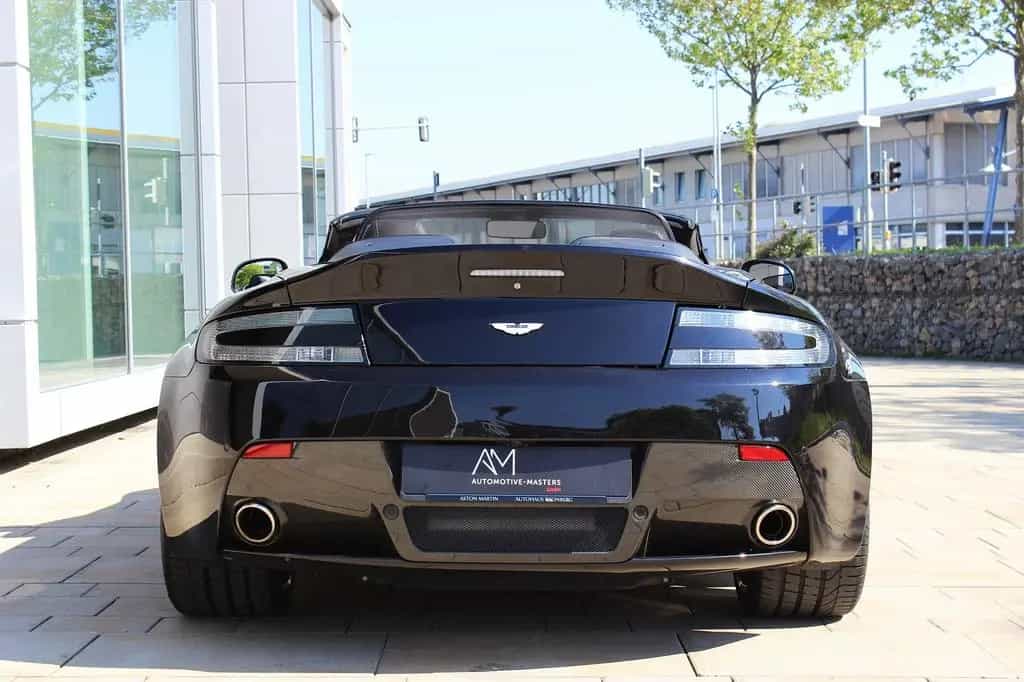 Aston Martin V12 Vantage S Roadster | Schwarz/Schwarz | 2.Hd 04/2016-photo-8