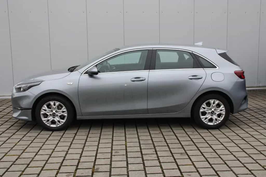 Kia Ceed 1,0T Vision Komfortpaket 04/2022-photo-2