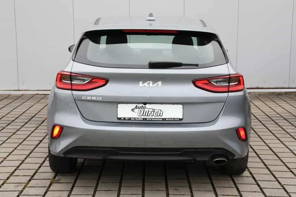 Kia Ceed 1,0T Vision Komfortpaket 04/2022-photo-4