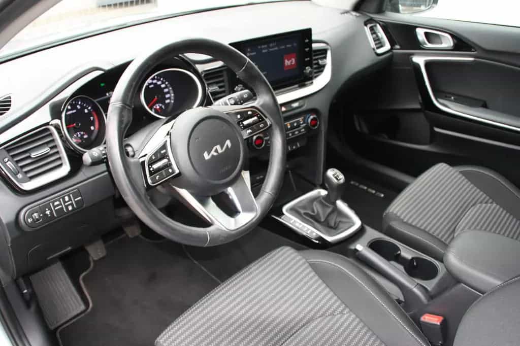 Kia Ceed 1,0T Vision Komfortpaket 04/2022-photo-6