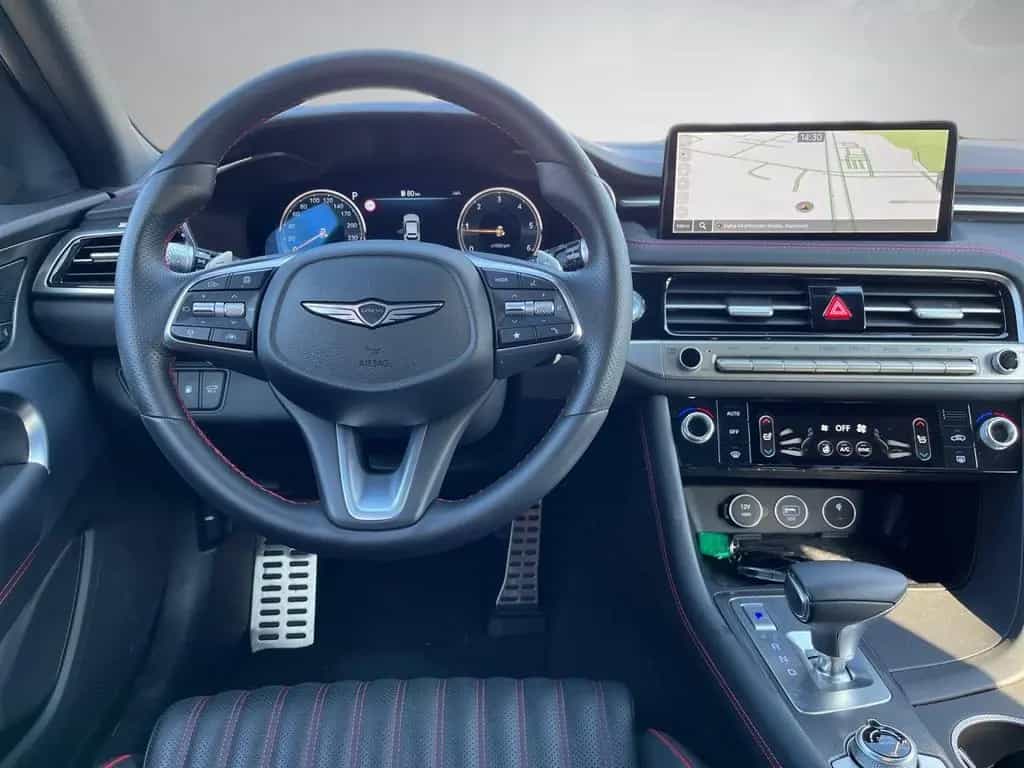 Genesis G70 Shooting Brake 2.2 D Sport AWD Sitzklima 11/2024-photo-17
