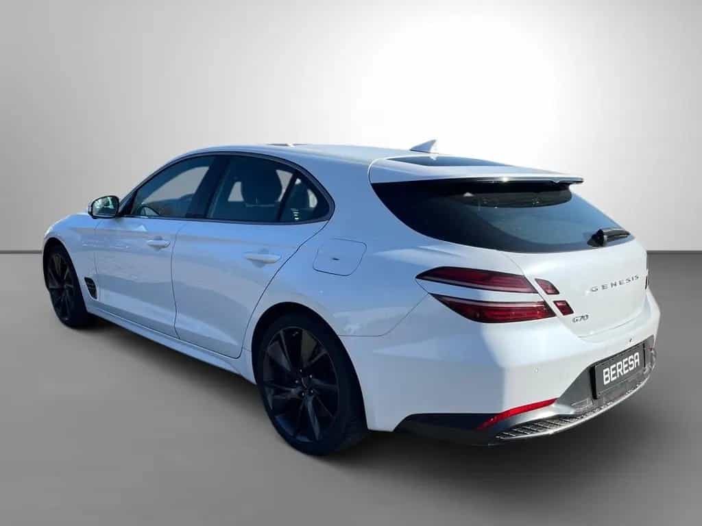 Genesis G70 Shooting Brake 2.2 D Sport AWD Sitzklima 11/2024-photo-4