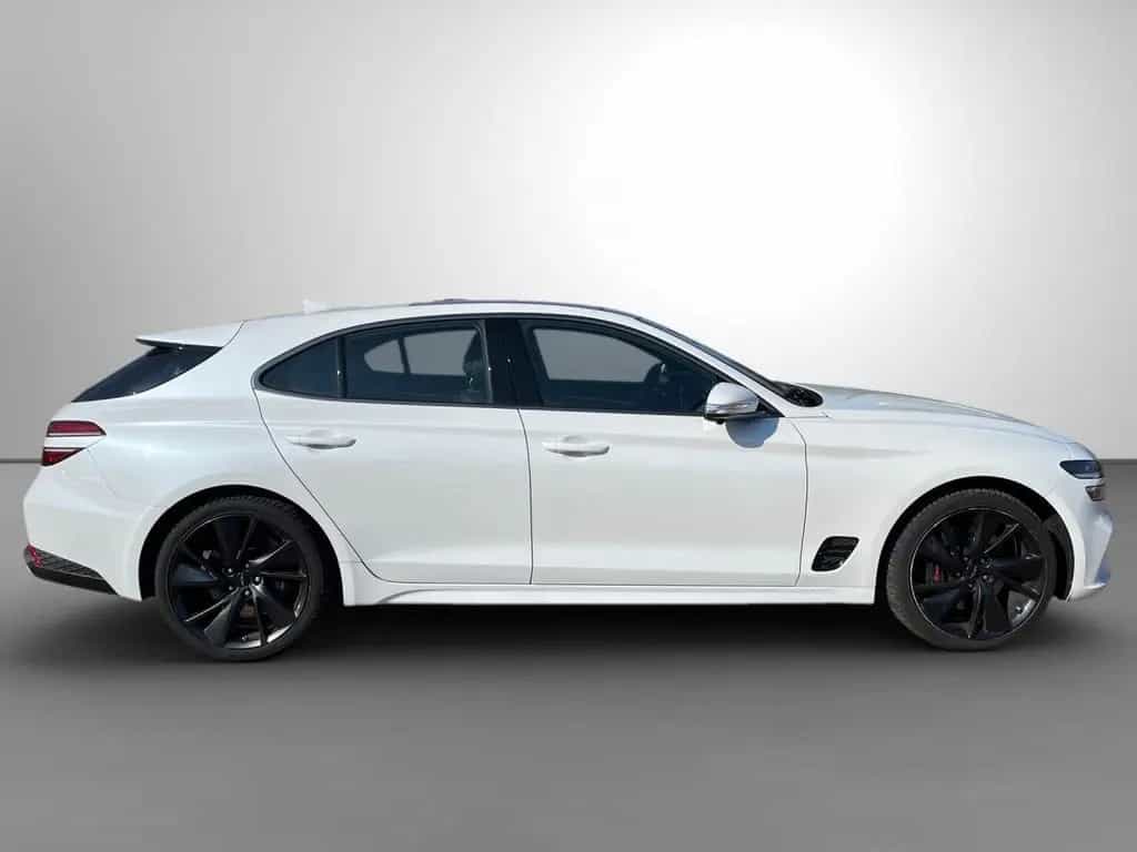 Genesis G70 Shooting Brake 2.2 D Sport AWD Sitzklima 11/2024-photo-8