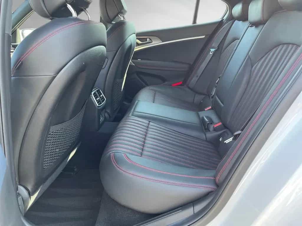 Genesis G70 Shooting Brake 2.2 D Sport RWD Sitzklima LED 11/2024-photo-16