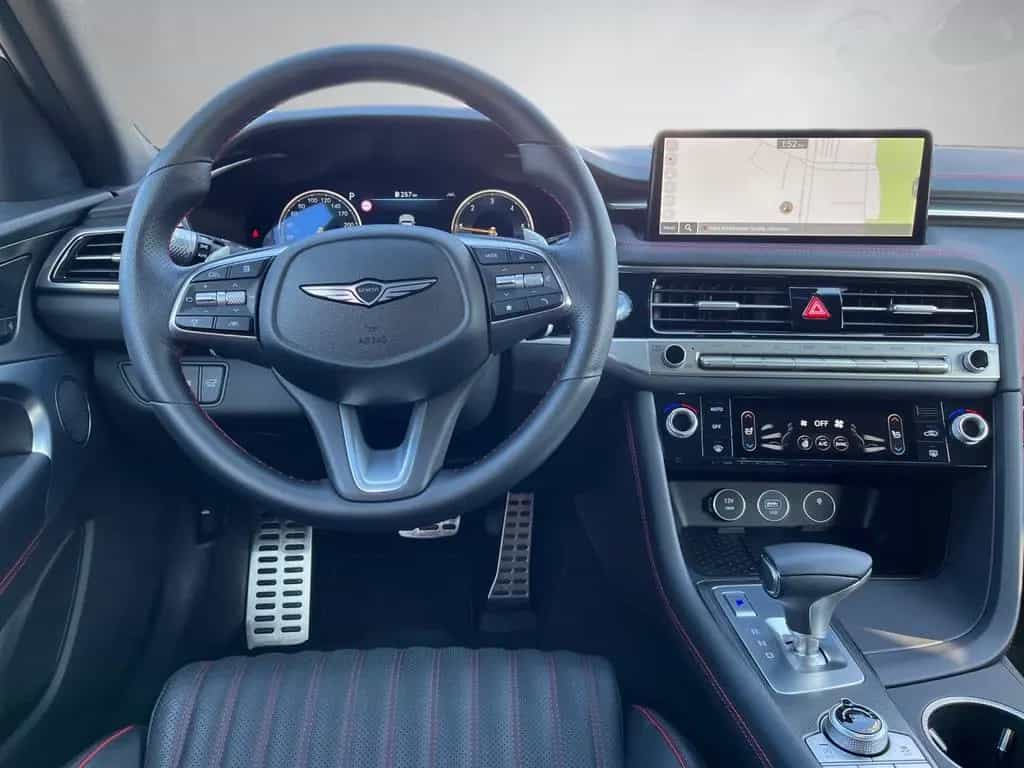 Genesis G70 Shooting Brake 2.2 D Sport RWD Sitzklima LED 11/2024-photo-17