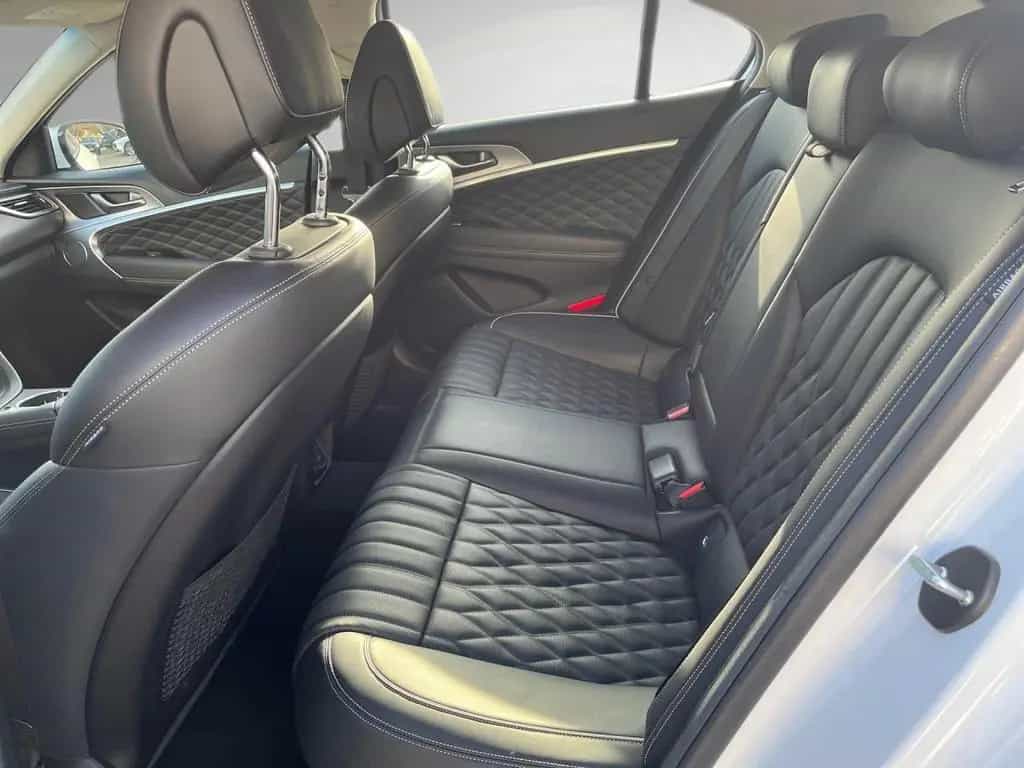 Genesis G70 Shooting Brake 2.0 T Plus Luxury *PANO*AWD* 11/2023-photo-13