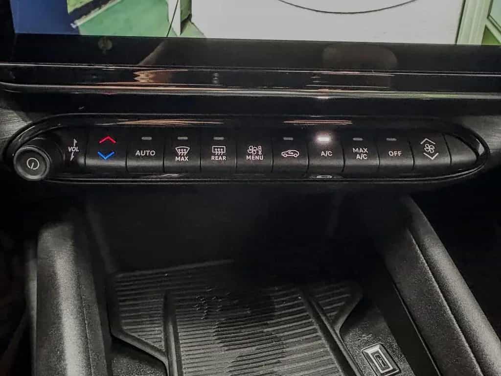 Alfa Romeo Junior SPECIALE IBRIDA MATRIX ACC KEYLESS NAV... 01/2026-photo-35