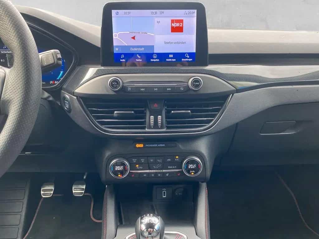 Ford Focus Turnier ST-Line X 11/2020-photo-12