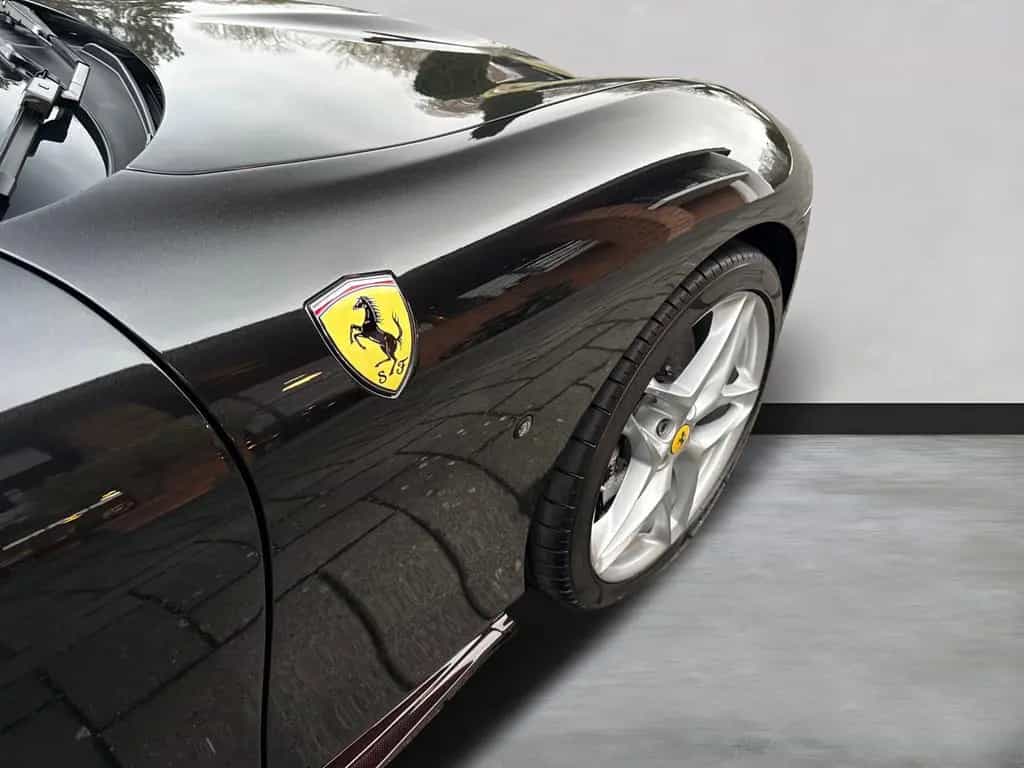 Ferrari Roma Spider *LED-Scheinwerfer*20 Zoll Felge* 10/2024-photo-10