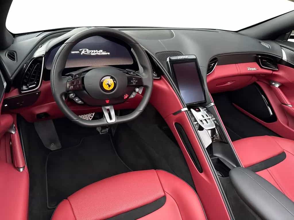 Ferrari Roma Spider *LED-Scheinwerfer*20 Zoll Felge* 10/2024-photo-12