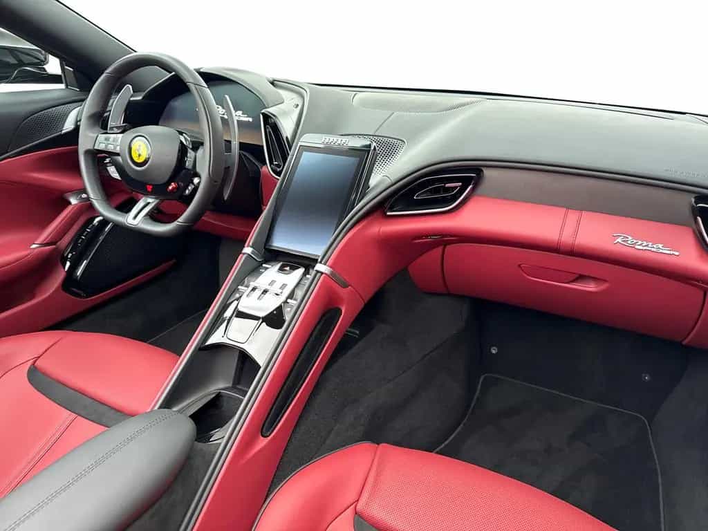 Ferrari Roma Spider *LED-Scheinwerfer*20 Zoll Felge* 10/2024-photo-15
